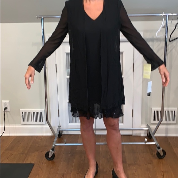 Dress - Picture 1 of 6